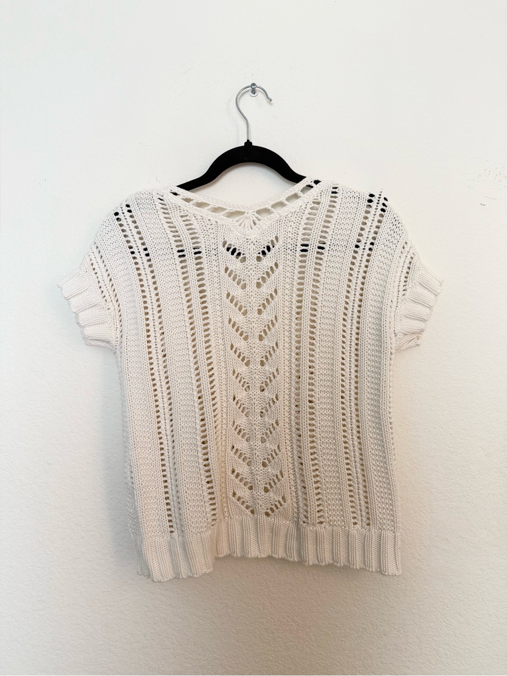 π€ 2010 american eagle crochet short sleeve cardigan - Picture 2 of 6